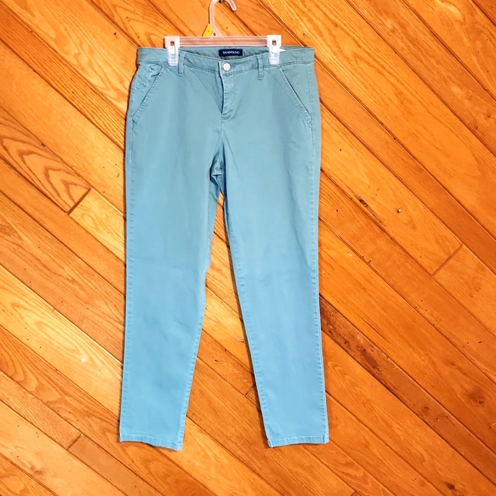 Bandolino felicia dusty green skinny pants size 4